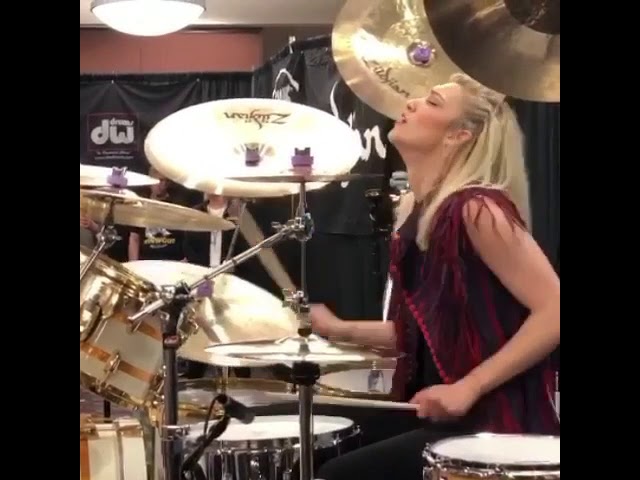 Hannah Welton Chicago Drum Show 2019